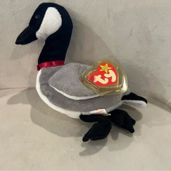 Ty Beanie Baby Loosy The Goose, NWT - Picture 1 of 3